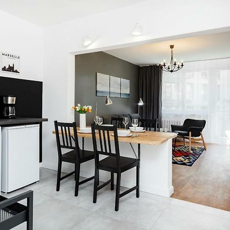 First Central Apartments By Noclegi Renters Varsovia Exterior foto