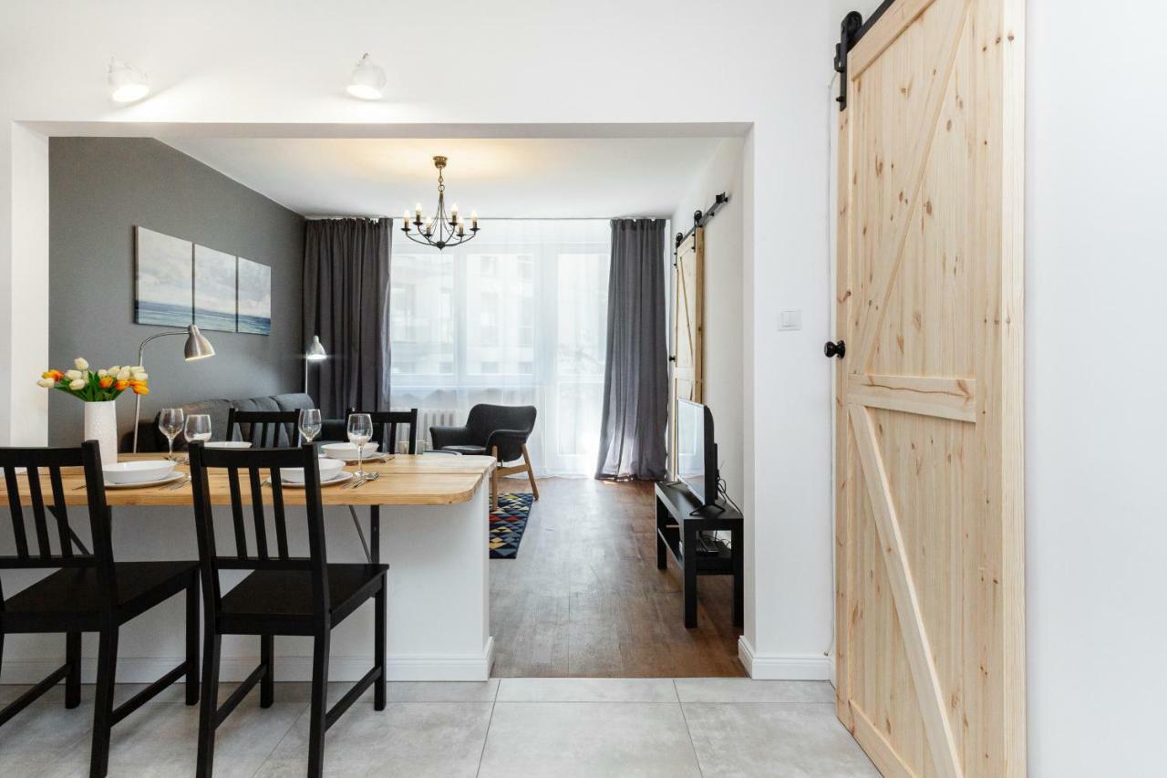 First Central Apartments By Noclegi Renters Varsovia Exterior foto